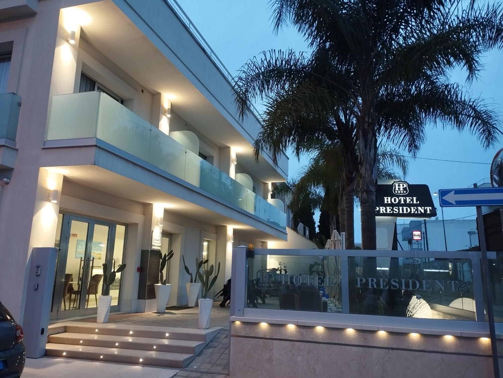 Hotel Presidente Porto Cesareo Kültér fotó